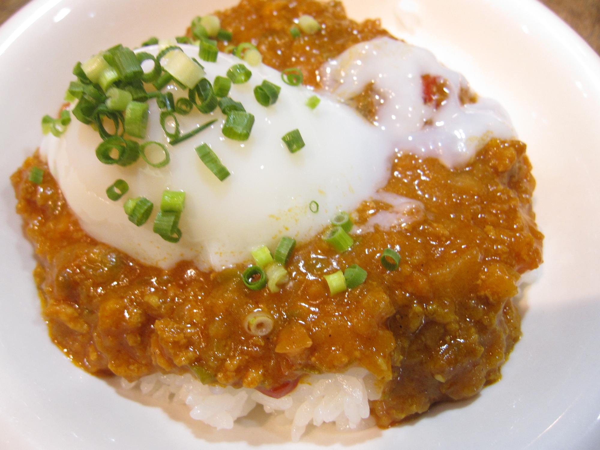 温玉キーマカレー